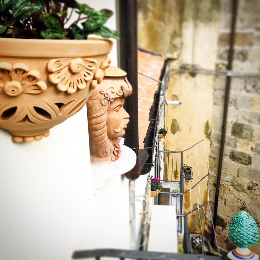 Liz Houses Caltagirone Exterior foto